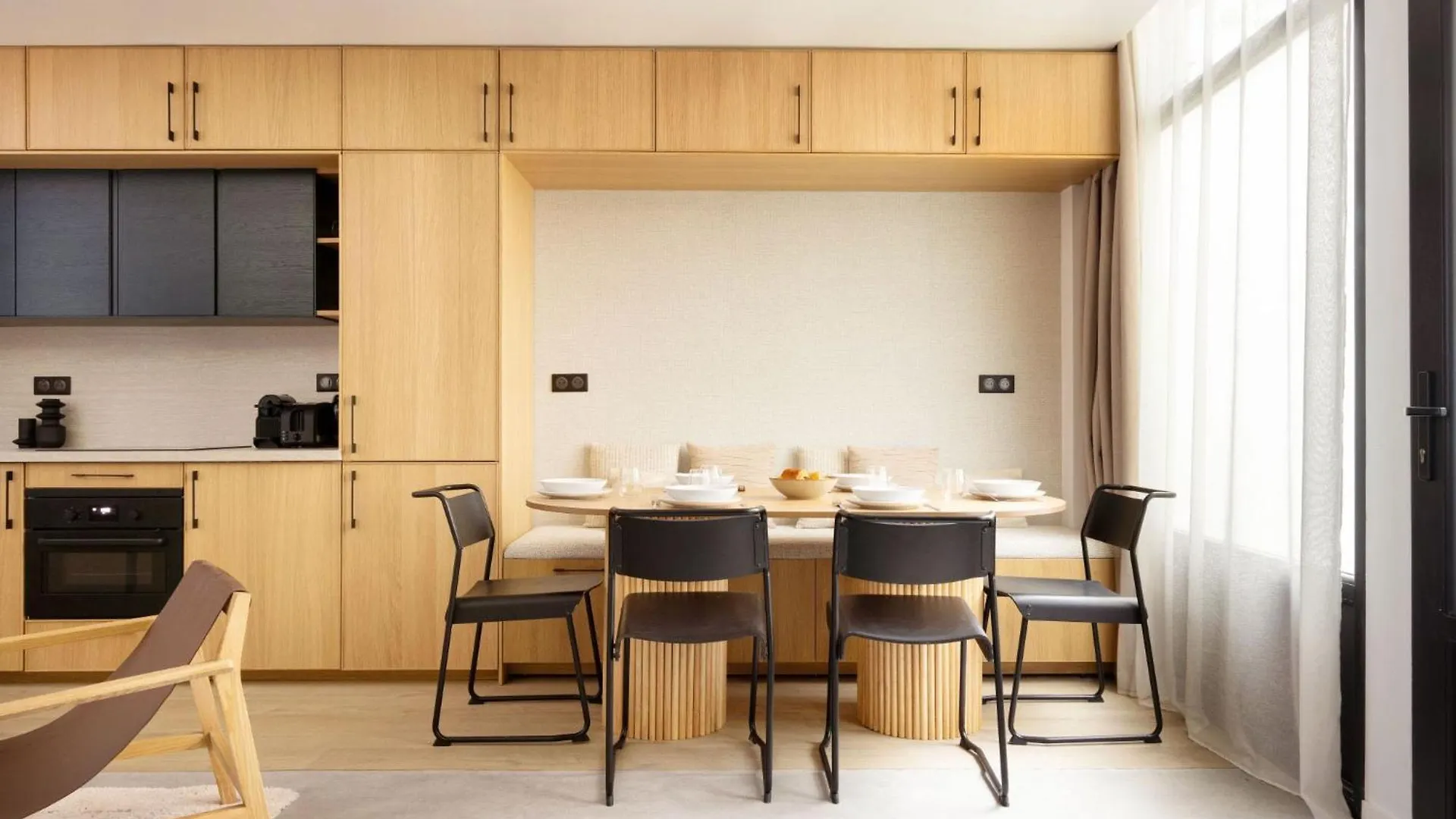 Elegant Apartment - 3Br-8P - Bastille-Oberkampf Paris France